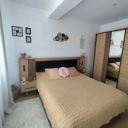 Apartment Emmy Navodari